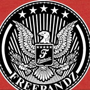 Meet your Posher, Quinn